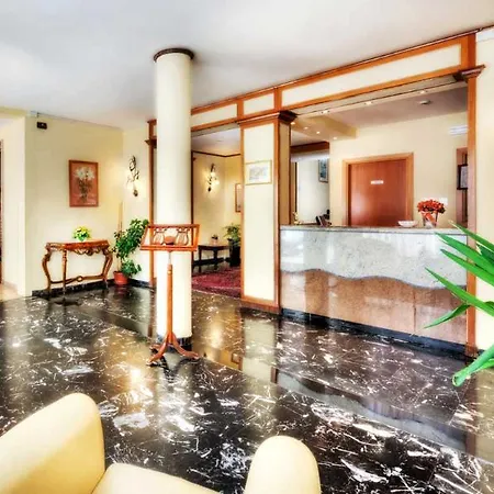 Hotel D'este